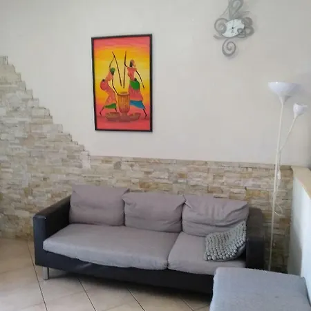 Deliziosa Casetta A 300mt Dal Mare Apartment *
