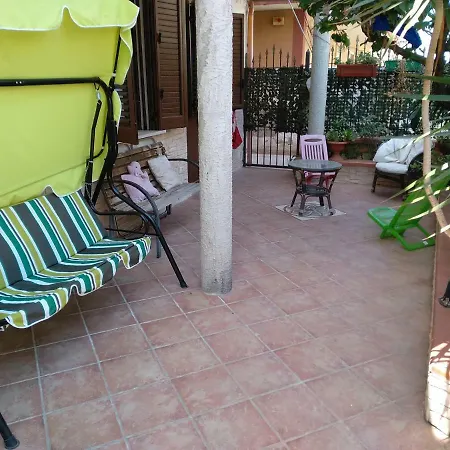 Deliziosa Casetta A 300mt Dal Mare Apartment *
